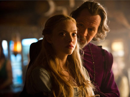 Amanda Seyfried and Gary Oldman in RED RIDING HOOD